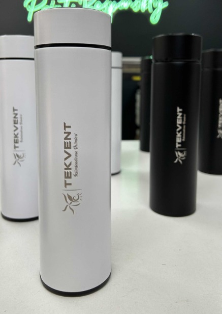 450 ML Isı Derecesi Gösteren Dijital Göstergeli Çelik Termos 434